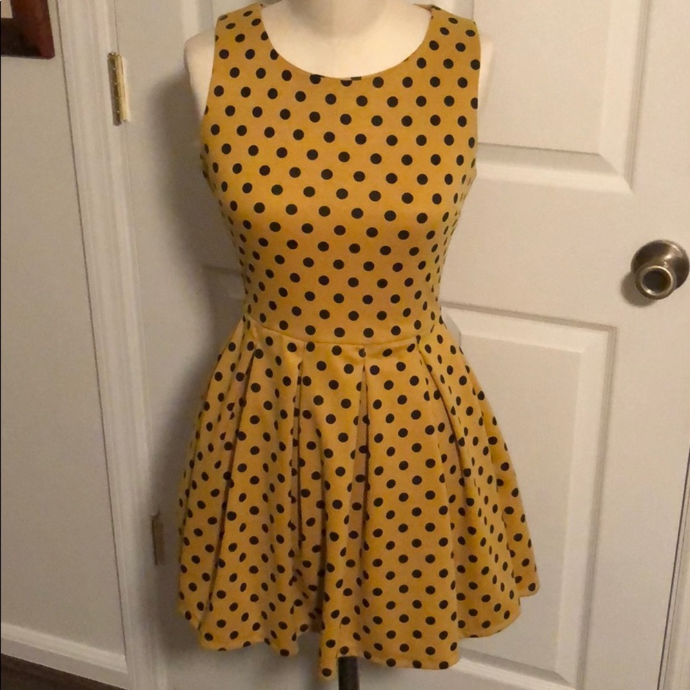 Polka dot 50s style dress
